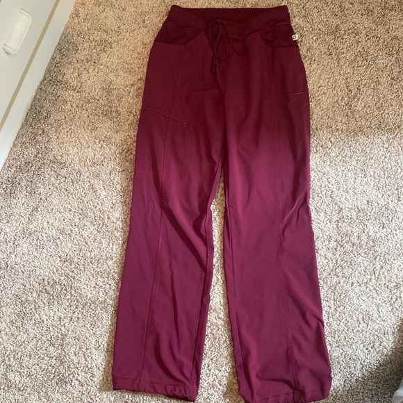 Infinity scrub pants, wine color - Picture 1 of 3
